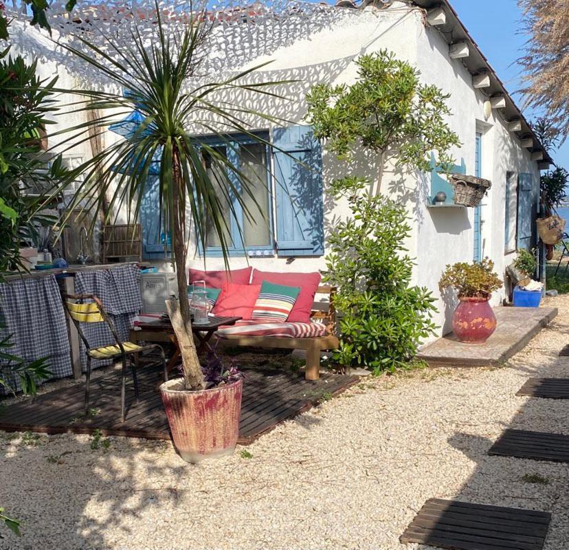 Cabanon De Pecheur En Bord De Lagune Sète Exteriér fotografie