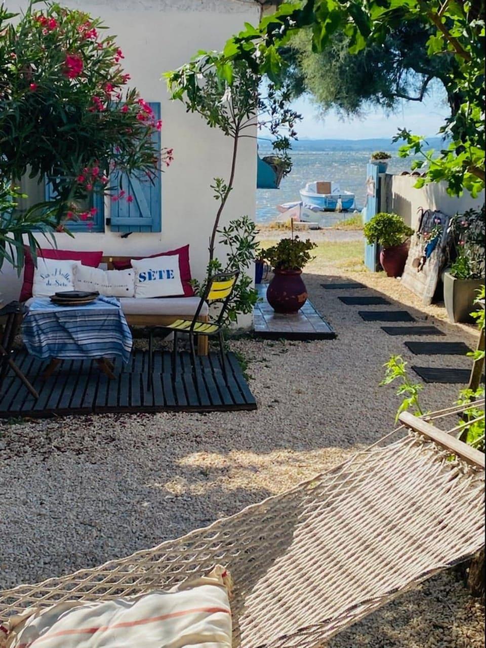 Cabanon De Pecheur En Bord De Lagune Sète Exteriér fotografie