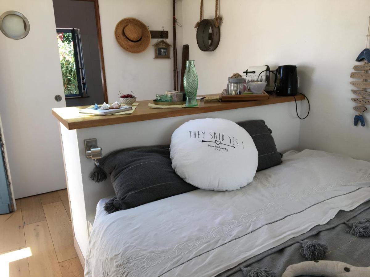 Cabanon De Pecheur En Bord De Lagune Sète Exteriér fotografie
